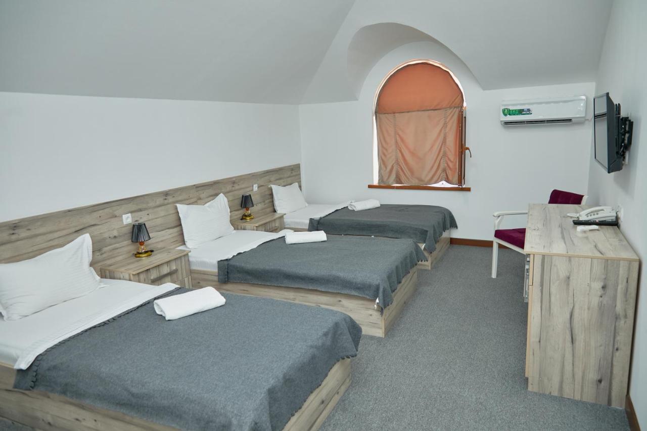 סמרקנד Hotel Muqaddas מראה חיצוני תמונה