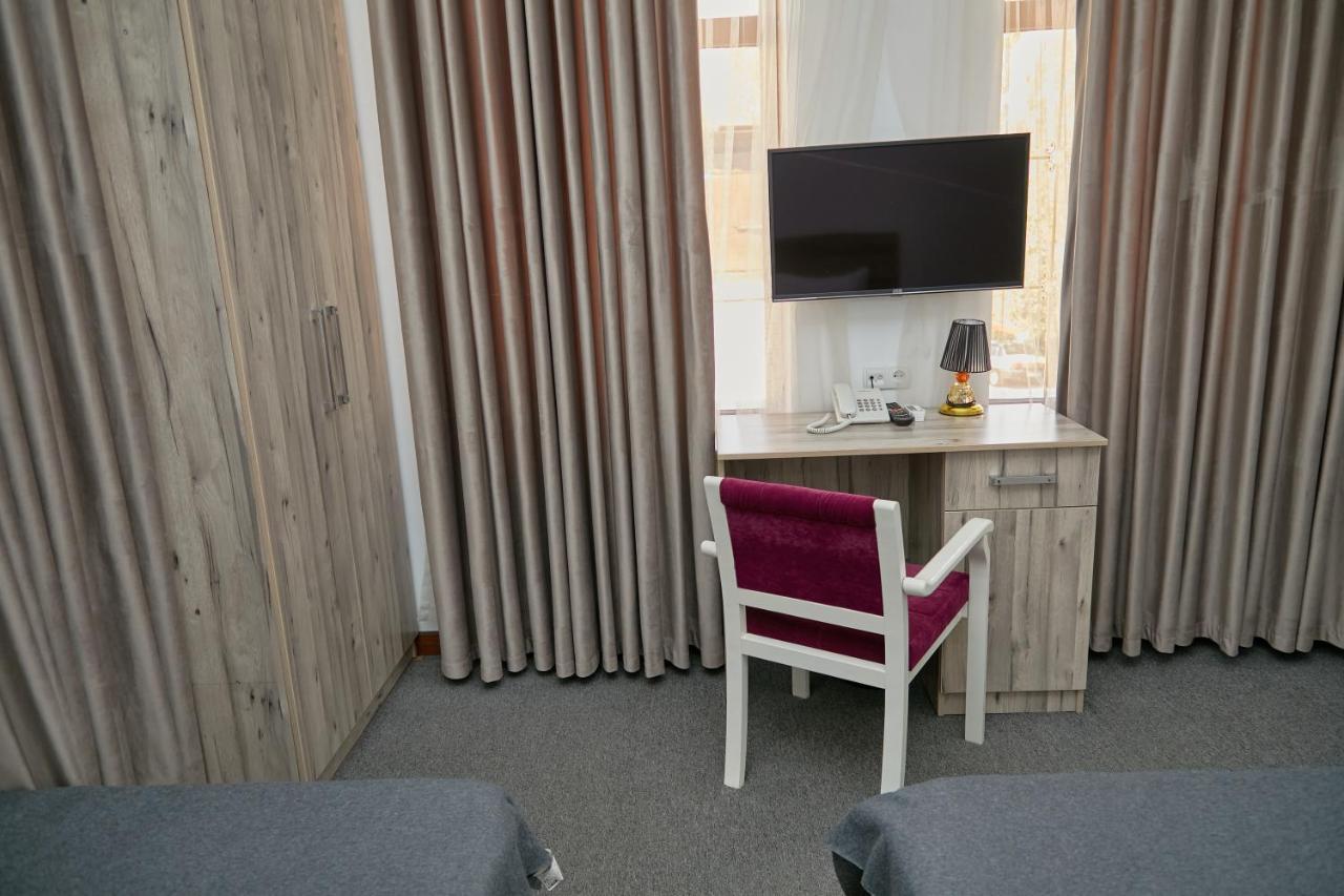 סמרקנד Hotel Muqaddas מראה חיצוני תמונה